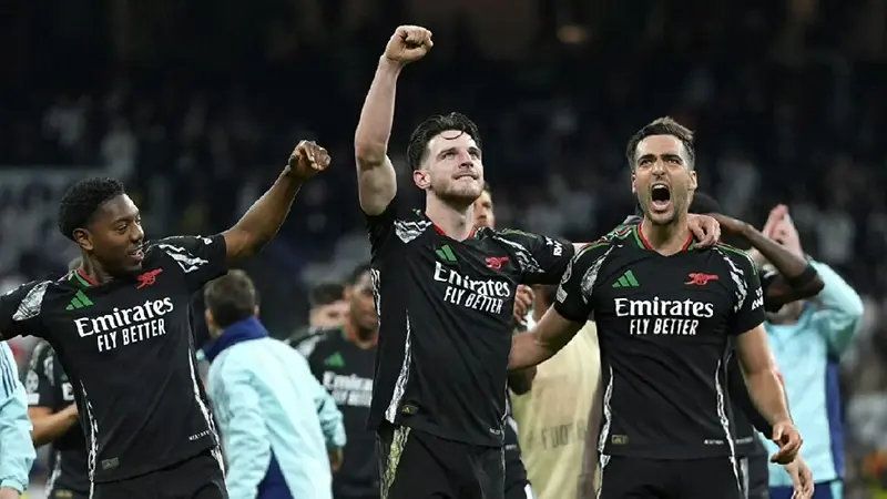 英超联赛精彩纷呈，足球赛事不容